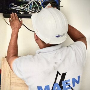 [00000024] Ponchada de Cable